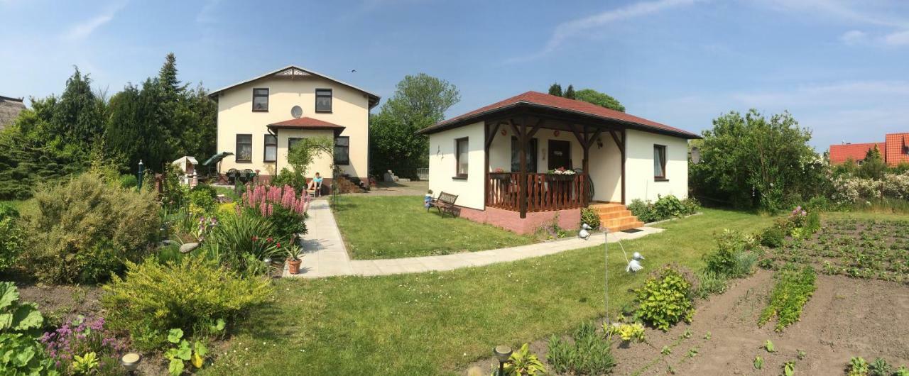 Breeger Boddenhuus Villa Exterior foto